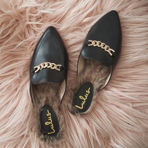 Lulus Black loafer slides with faux fur